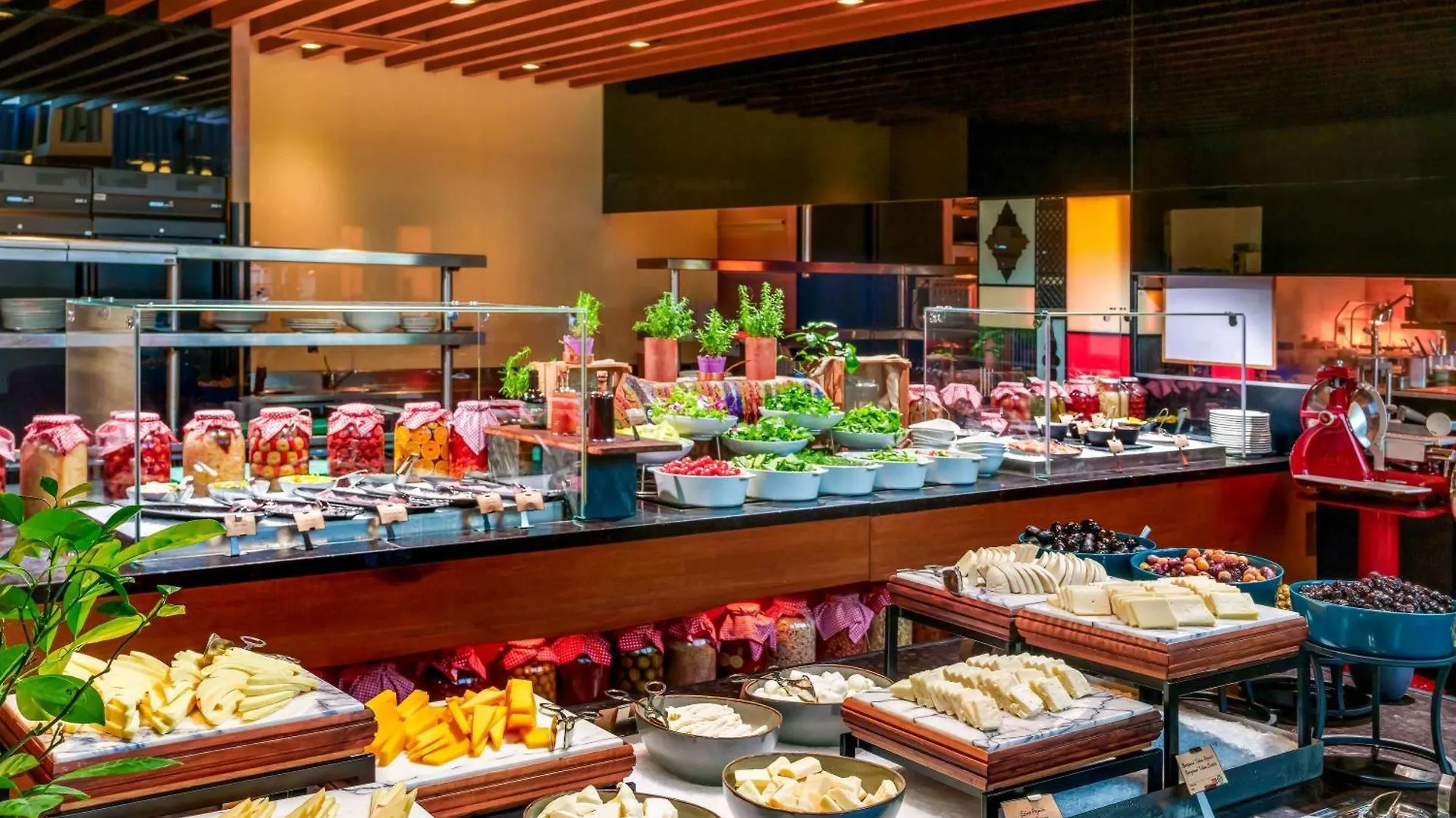 Swissotel The Bosphorus Istanbul 5*,  Tyrkiet