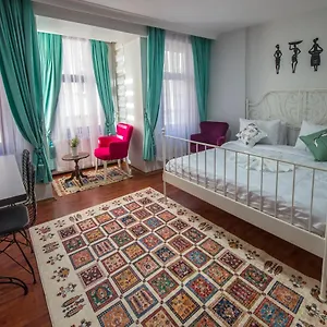 Duru Istanbul