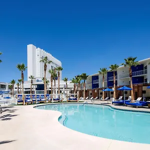 **** Resort Tropicana Vegas A Doubletree By Hilton & Casino - Free Parking ABD